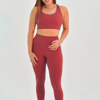 Incógnito Wine Red Sport Bra